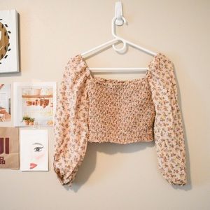 Xhilaration Puff Sleeve Crop Top